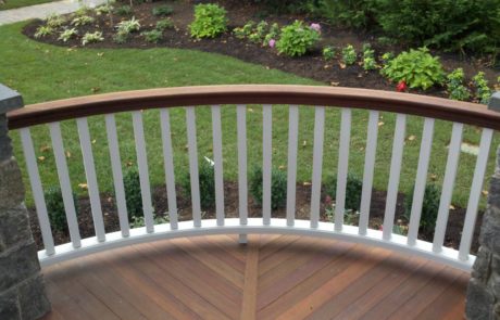 Phoenix Cellular PVC with Mahogany Top Rail