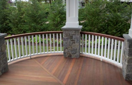Phoenix Cellular PVC with Mahogany Top Rail